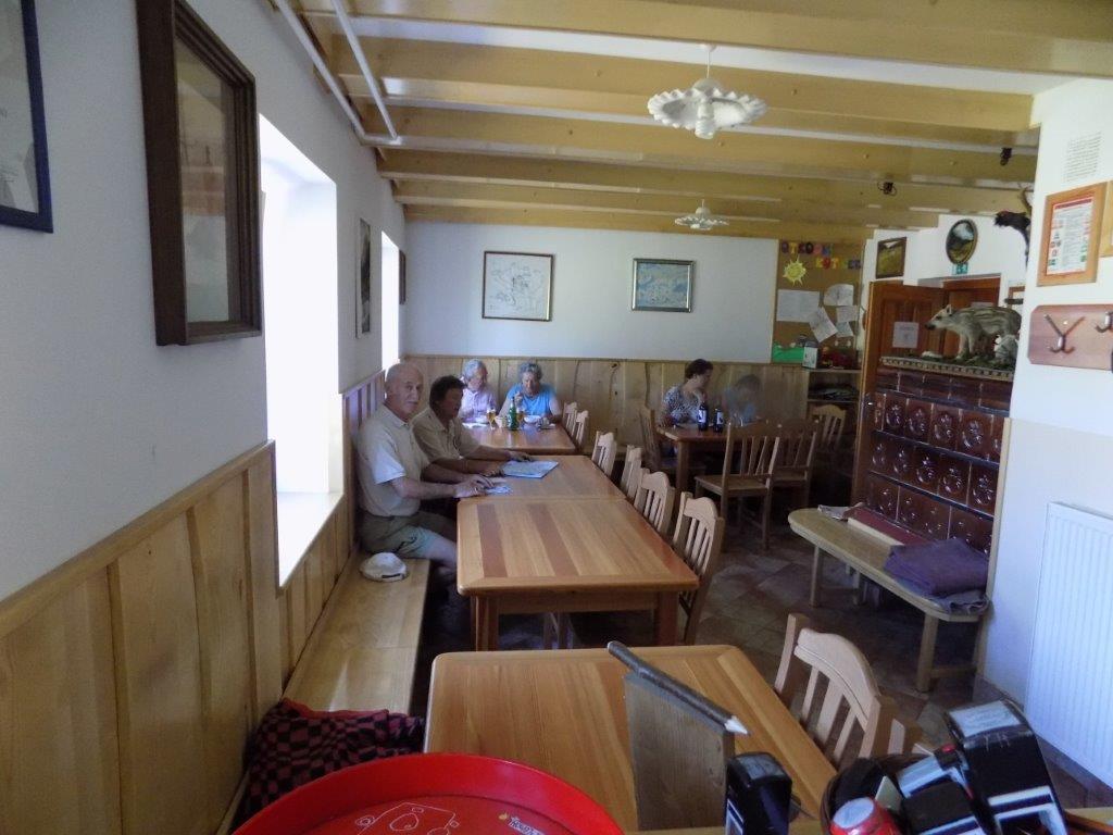 Dom na Menini planini 010.jpg